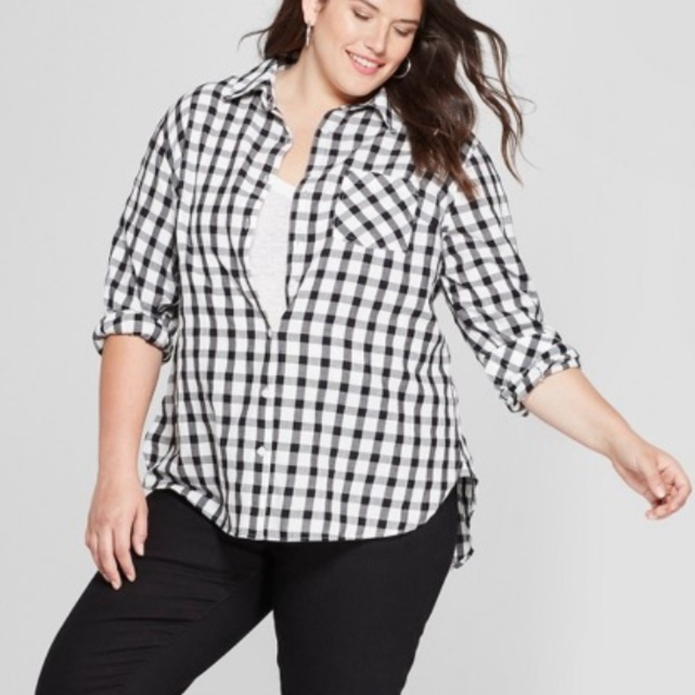 🔥2 x $25🔥Ava & Viv plus size black plaid button
